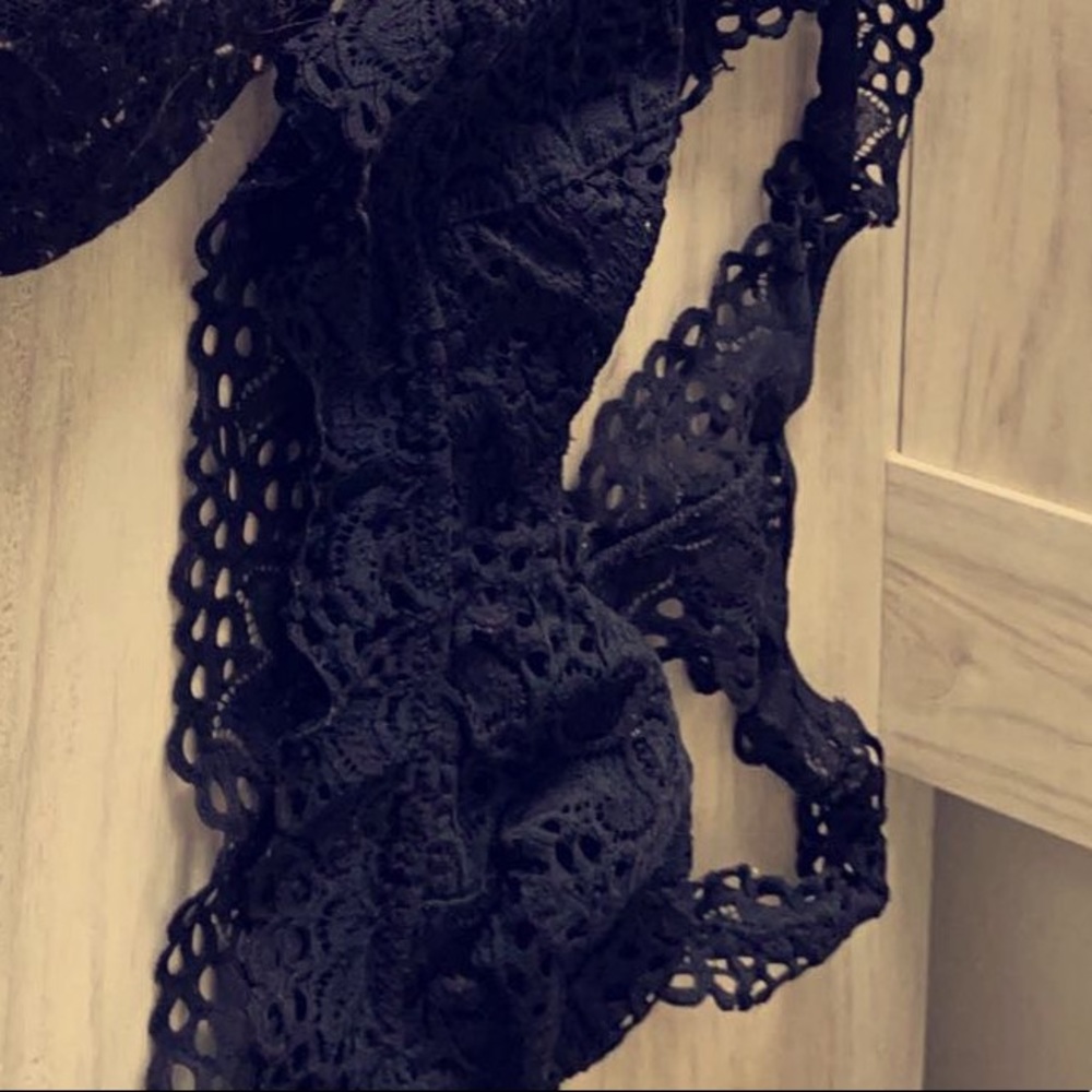 4 Bralettes! - image 3